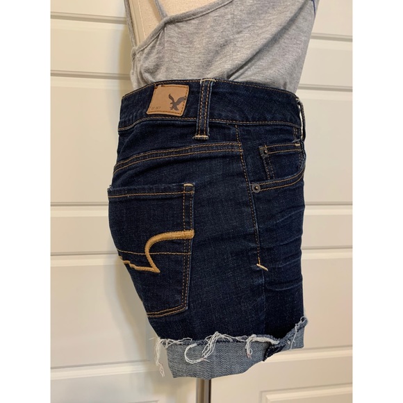 Hi-Waisted Super Stretch Shorts - Picture 5 of 6